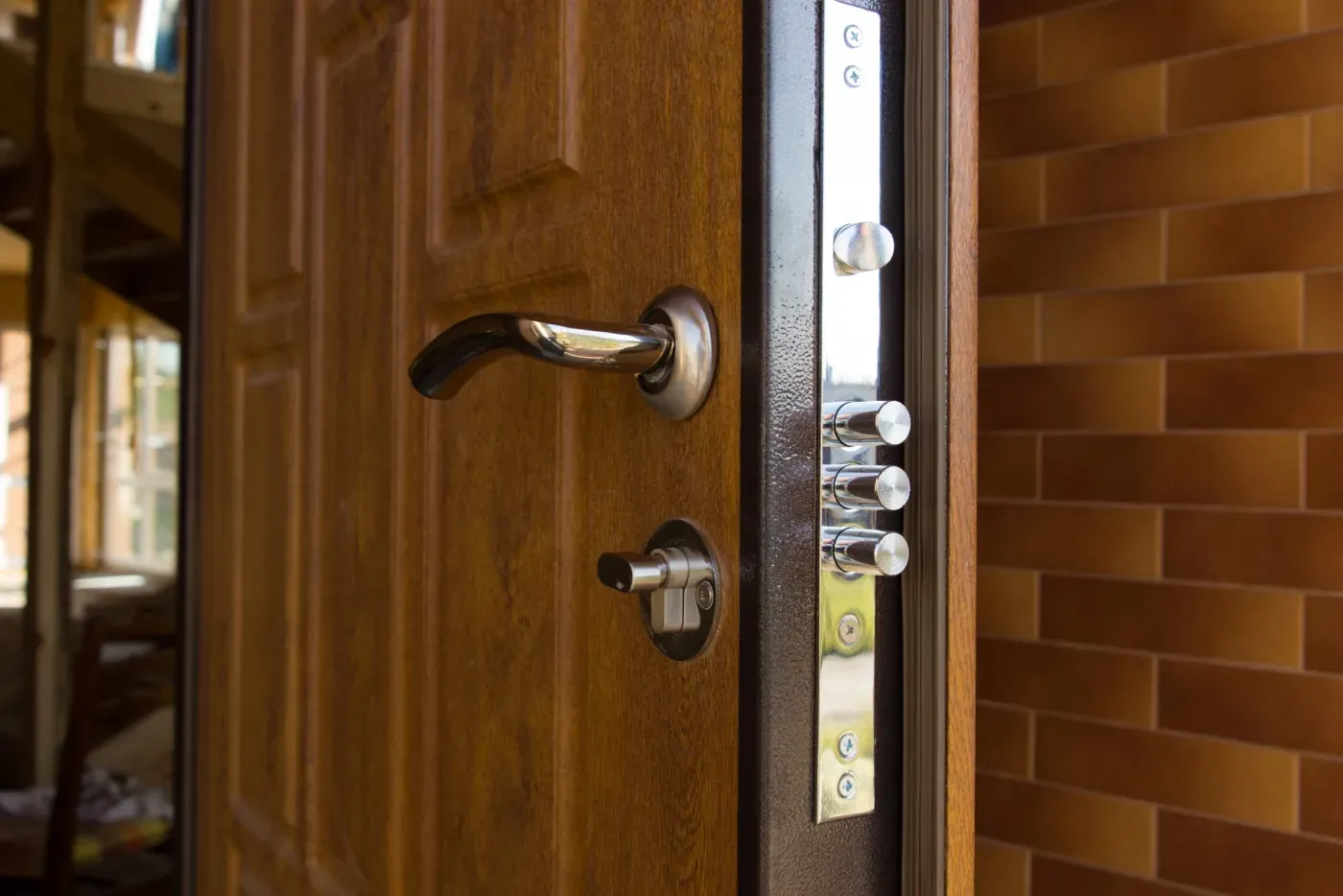 Serrure multipoints sur une porte blindée dans les Yvelines
